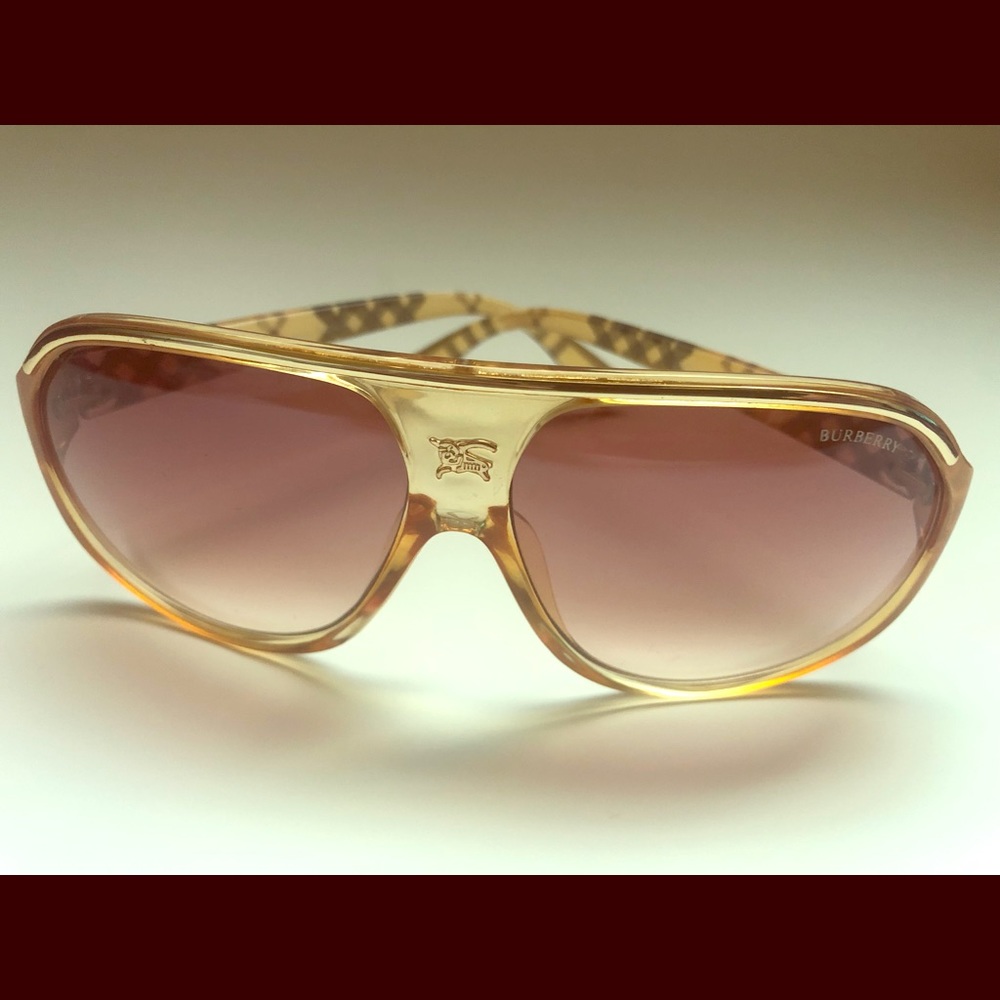 Burberry sun glasses